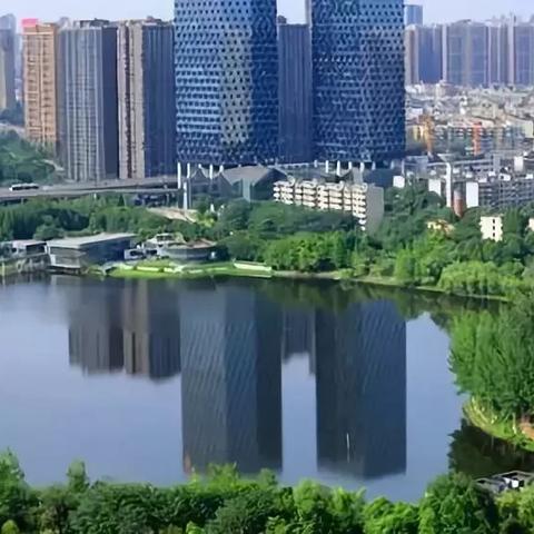 成都市琉璃立交的地铁站的长尾关键词有哪些