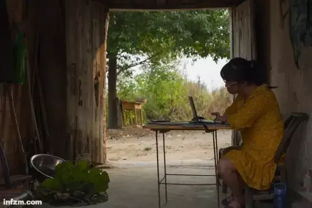 绮怀收录在哪本书 背影收录在哪本书