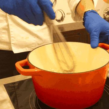 天津学厨师哪个学校好