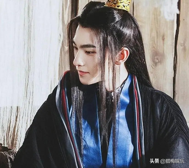 《且试天下》男主角是杨洋吗