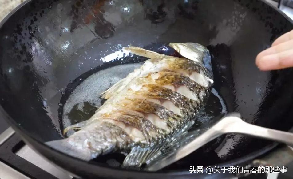 不粘锅可以做什么美食（不锈钢不粘锅优缺点）