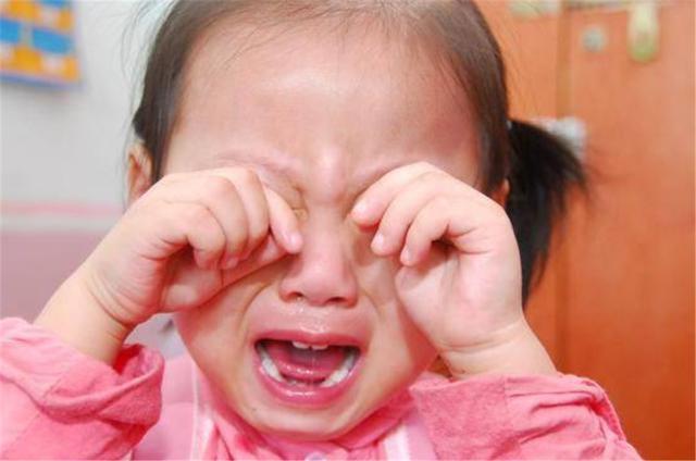 孩子太爱哭是怎么回事
