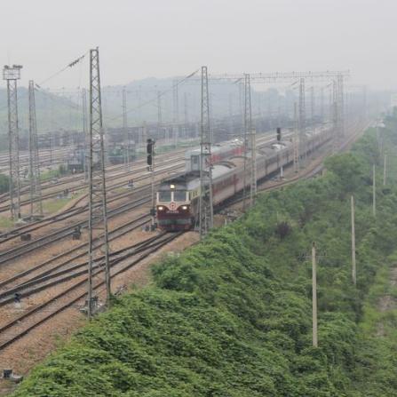 长沙距离哪个高铁站比较近？