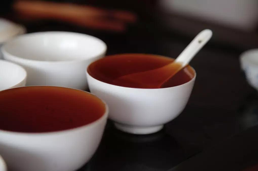 茶酚胺类物质醇类结构简式