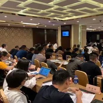 seo高级经理环境好吗