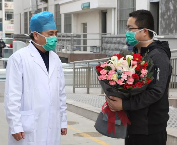 【山东现1例阳性:凌晨步行进入泰安
 ,山东泰安输入病例】