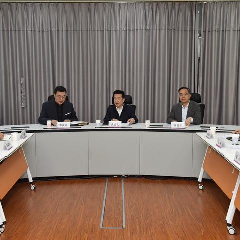 河南电力侯清国简历的相关长尾关键词有哪些