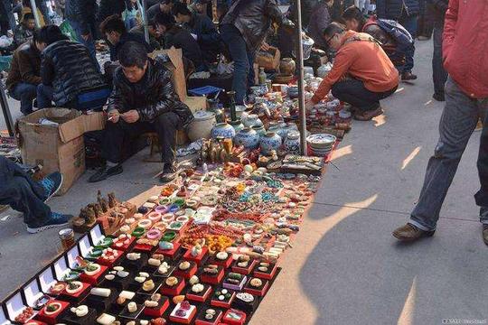 地摊经济爆火后的50个创业机会