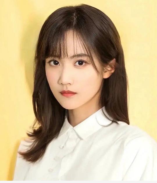 性转后的into1有多绝？刘宇小九太养眼，张嘉元刘璋成元气少女