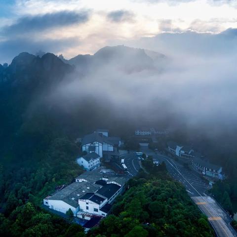 福建下什么雨