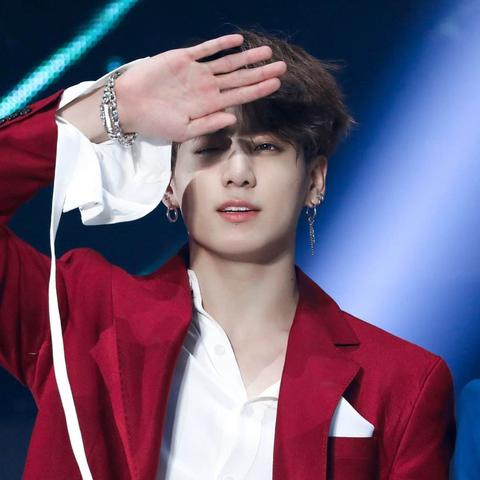 名人电影韩剧免费观看的长尾关键词有哪些