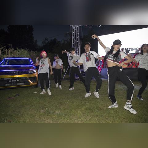 保定市楼顶泳池的长尾关键词有什么