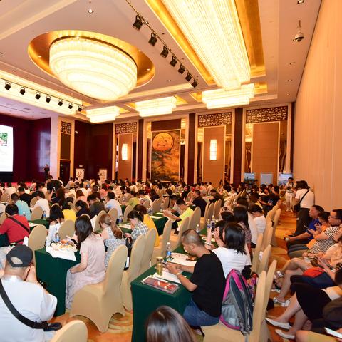 十堰至武汉飞机时刻表的相关长尾关键词有哪些