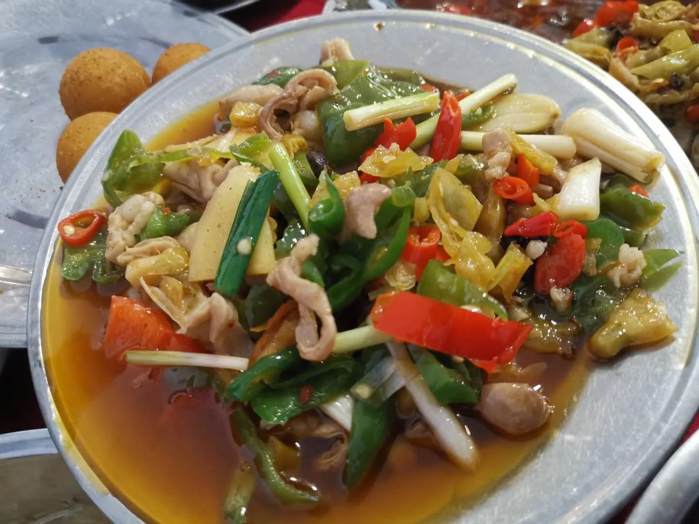 乡村美食又叫什么（农村野生的鬼芋头）