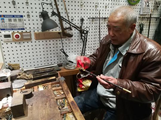 “称心如意”的父子制秤店，至今已有66年