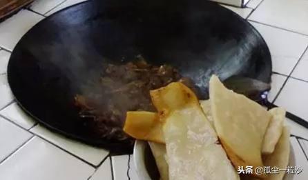 淮北有什么特色美食（淮北美食蒜香鹌鹑蛋的做法）