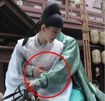 能让我摸一下胸部吗就摸一下表情包