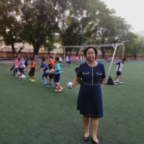 足球比赛校长奖励同学的长尾关键词有什么