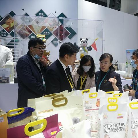 咸阳市和兰州市比较哪个好