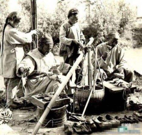 非常罕见的清朝照片：图3是清朝士兵竟扛火枪，妃嫔格格长这样