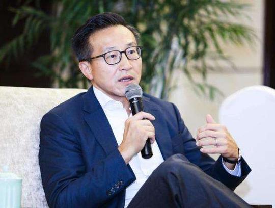 放弃百万年薪，加入创业期阿里巴巴拿500元工资，今身价数百亿！