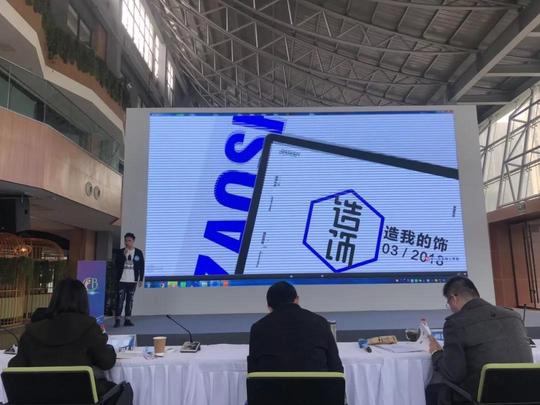 重庆"超牛"学霸：排名第一考入名校，大二就获10万融资，还创办珠宝公司！