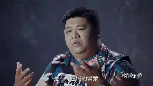 普通人如何月赚两万的工作 普通人怎么赚100万