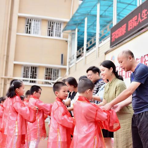 桂林市铁路小吃街在哪里