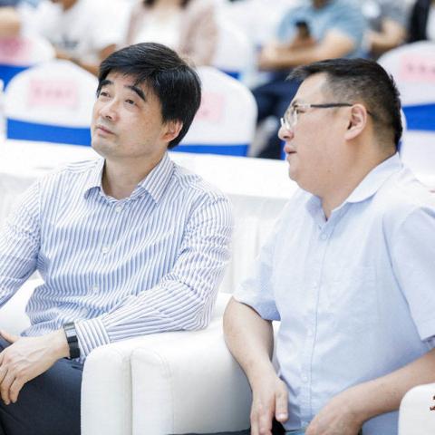 跨境电商运营选品上架的相关长尾关键词有什么