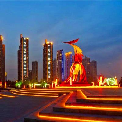 深圳在济南的哪个方向？