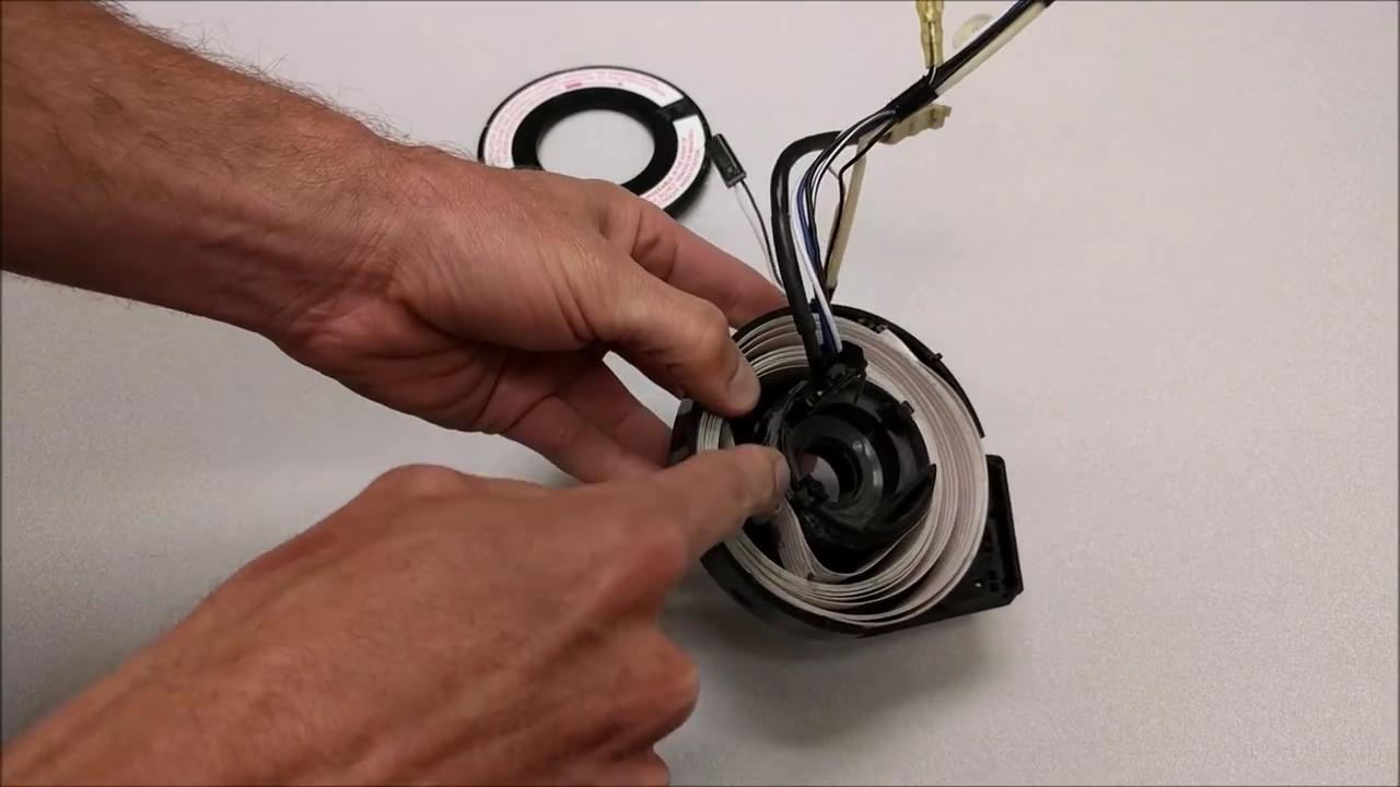 为什么我家电脑的网络电缆老是松的