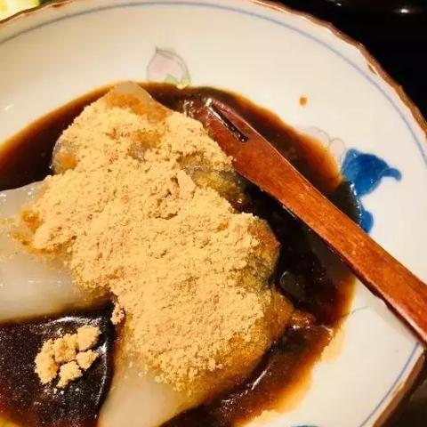 北京体育足球教练工资多少