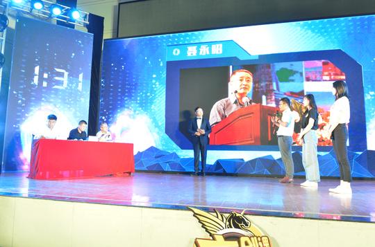 江西省第五届大学生创业公开课收官“瓷情瓷景”项目夺冠