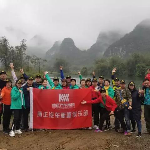 南宁青秀山飞机图片的相关长尾关键词有哪些