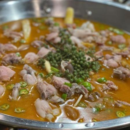 成都市区自助餐火锅排名第一的长尾关键词有什么