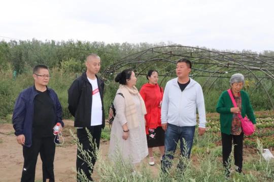 海勃湾：用文艺的力量助力脱贫攻坚