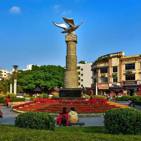 福建景观雕塑材质的相关长尾关键词有哪些