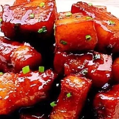 如何制作口感绝佳的红烧肉——步步为赢，秘籍大揭秘-第3张图片-其人生活百科