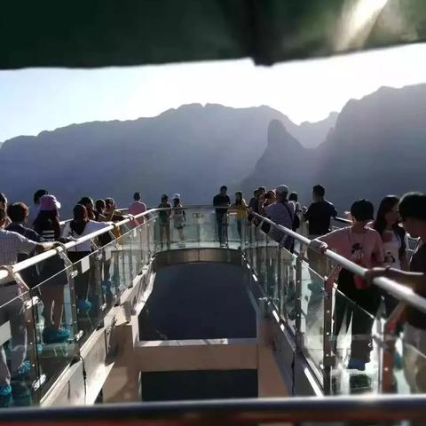 桂林市哪里有玻璃田