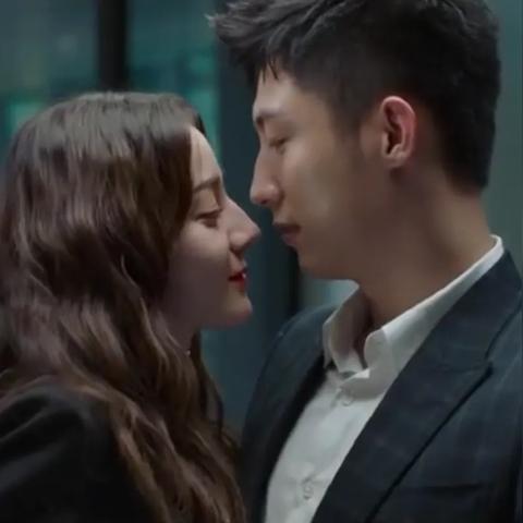 口红跨境直播台词怎么写