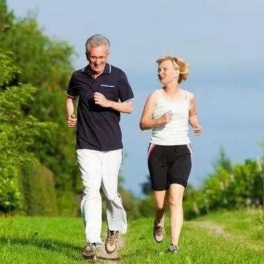 蛋白粉足球运动员的长尾关键词有哪些