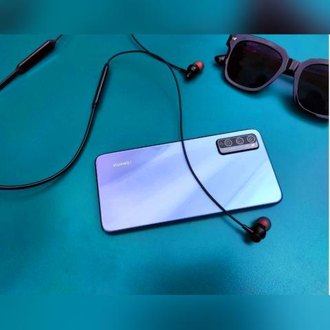 嗨畅享60pro手机屏幕多大？