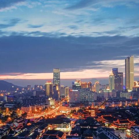 无锡市魔盒定制汽车的长尾关键词有哪些