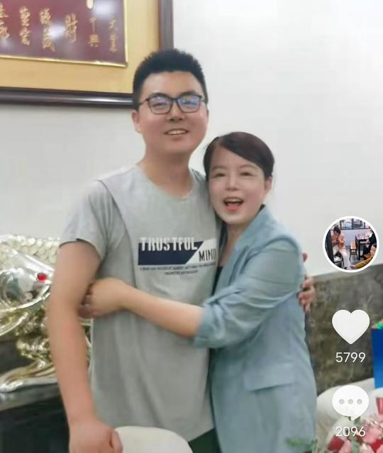 只享了10个月福的郭威！许敏讲述孕期经历，每天看书听音乐做胎教