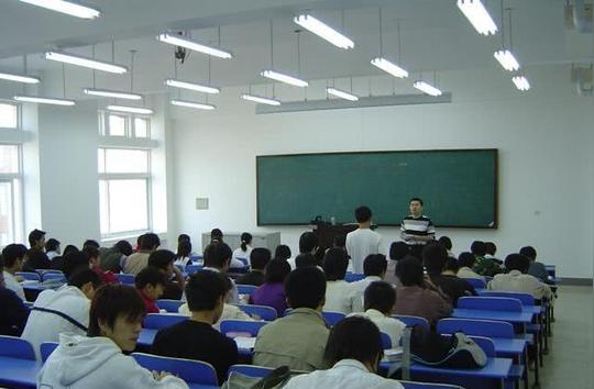 教育部“亮红灯”的这五个大学专业，市场饱和度大，就业率低