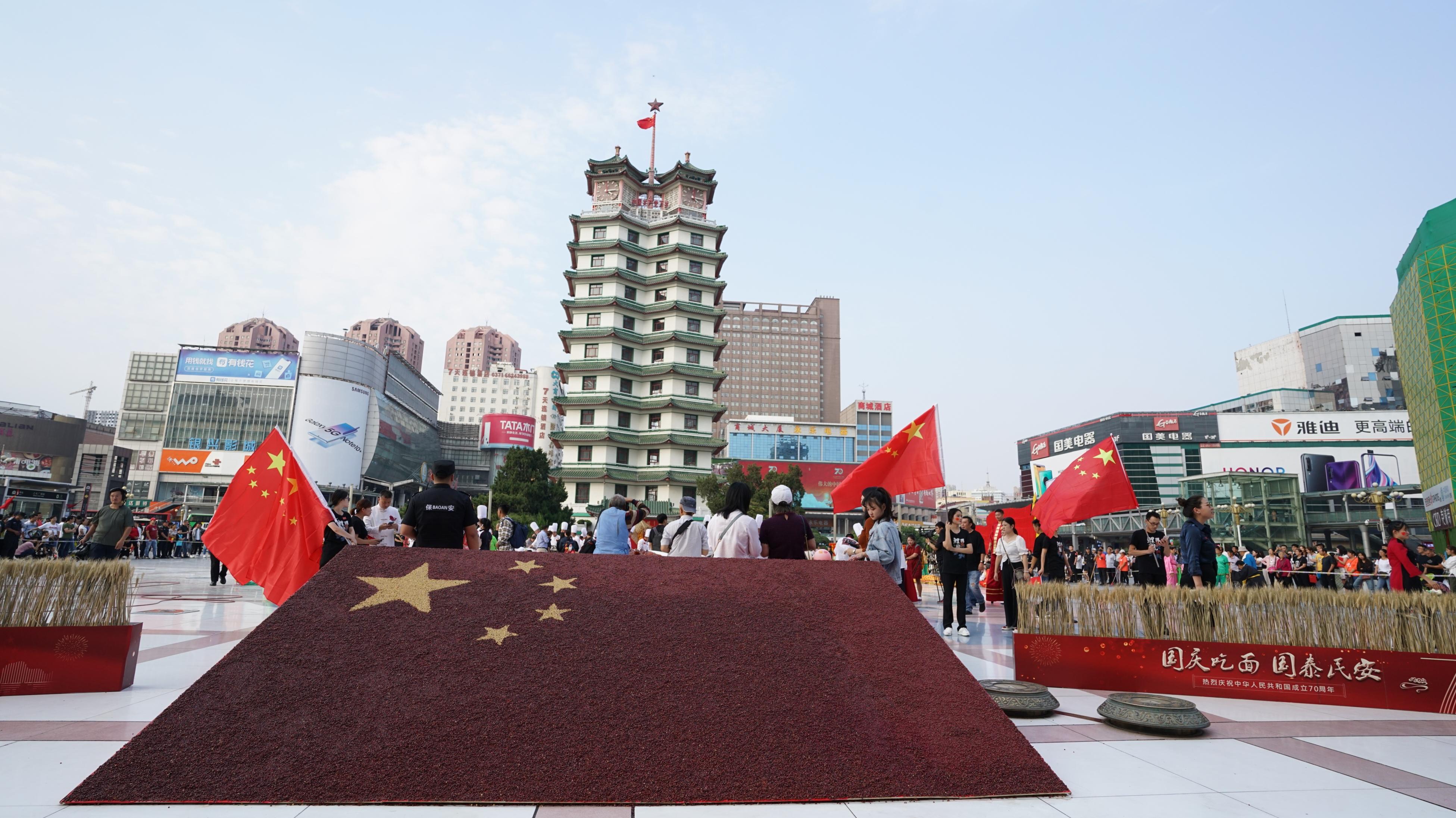 直播間點(diǎn)贊一萬有多少錢200萬本場(chǎng)點(diǎn)贊等于多少 運(yùn)營(yíng)百科