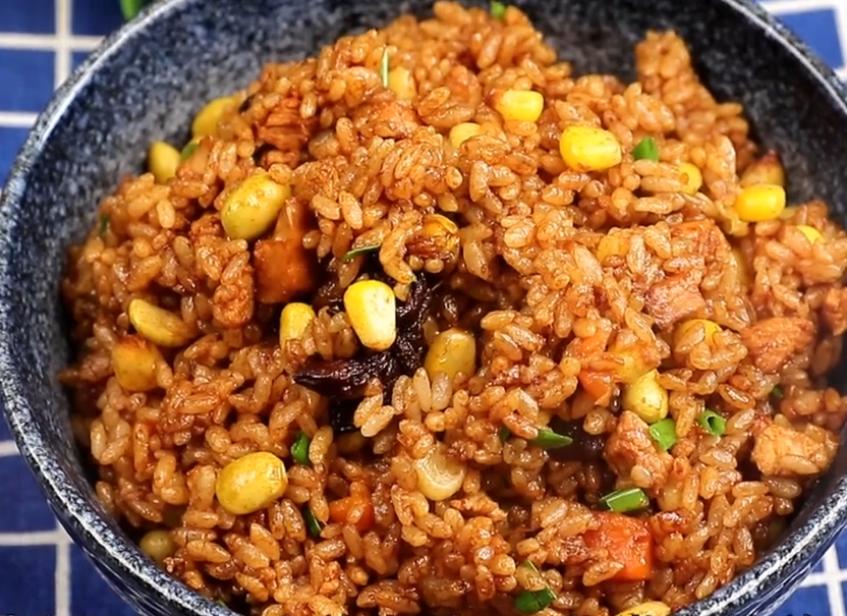 米饭哥做什么美食（发糕怎么做才好吃呢）