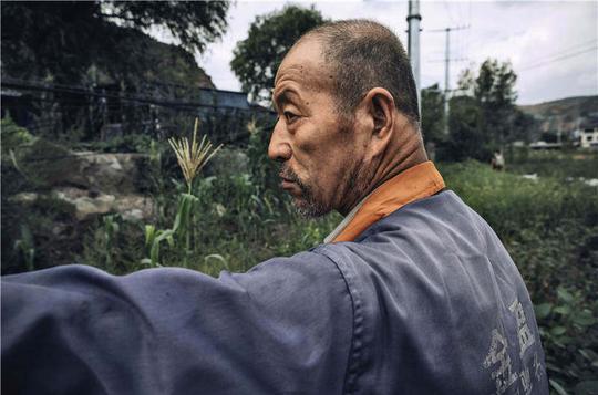 山西古交“首富”的黑色生意：私挖煤矿10万吨、毁坏土地数十公顷，垄断当地客运，骗取央企上亿元