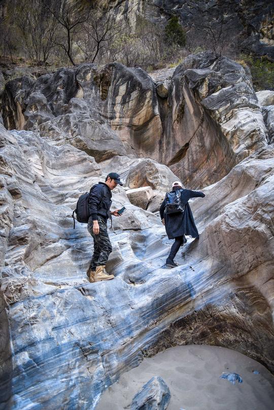 下虎跳：玉龙雪山背后的冷门景点，因交通不便成了登山者乐园
