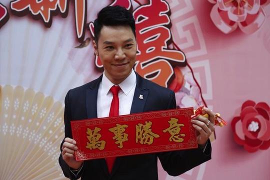 48岁tvb艺人王贤志与丈夫结婚3年感情如初，发表爱的宣言朴实感人
